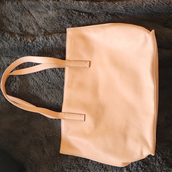 Mark and Graham coral leather tote - Picture 1 of 16